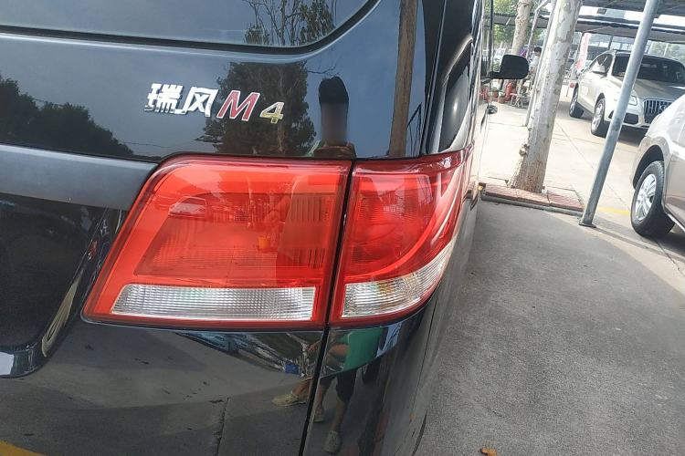 Used JAC Refine M4 2018 2.0L Manual Express Version
