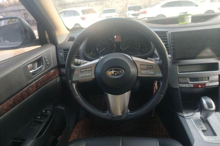 Used Subaru Outback 2011 2.5i Luxury Edition Steering Wheel