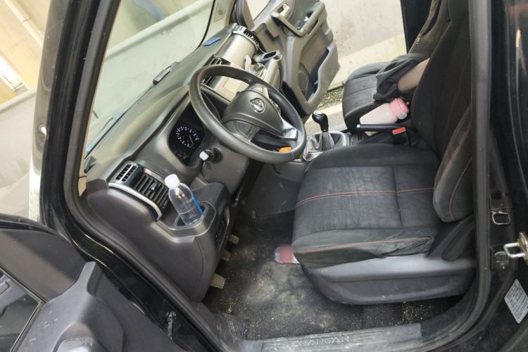 Used CHANGAN OSHAN X70A 2018 1.5L Manual Standard Edition
