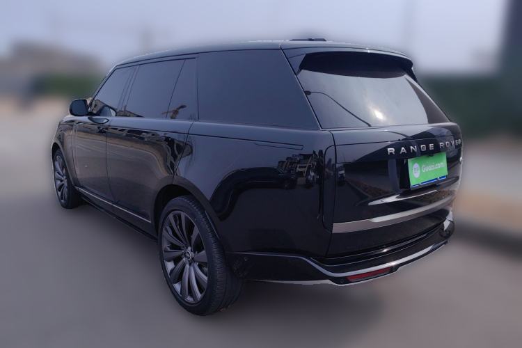 Used Land Rover Range 2024 3.0 L6 400 PS Prestige Extended Version 7-Seater
