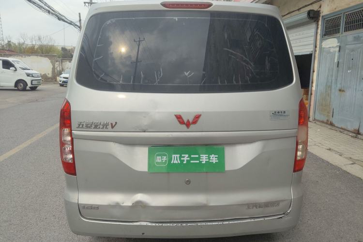 Used Wuling Hongguang V 2019 1.5L Enjoyment Version China VI LAR