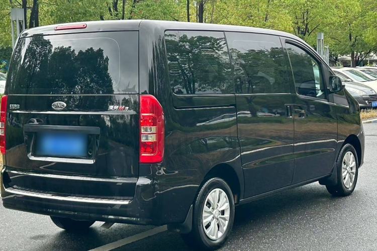 Used JAC Refine M3 2023 1.8L 7/8-Seater Comfort Edition
