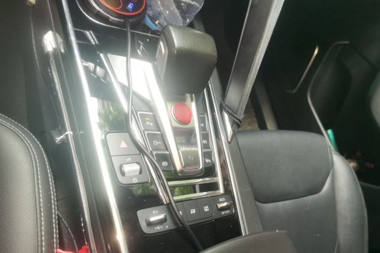 Used BYD Song Pro New Energy 2019 DM 1.5T Four-Wheel Drive Performance Edition Deluxe Model Gear Lever