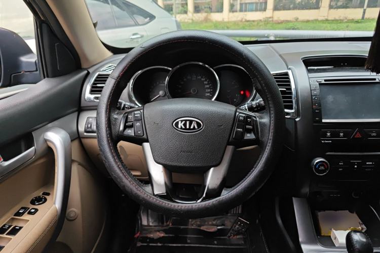 Used Kia Sorento 2012 2.4L Gasoline Comfort Edition