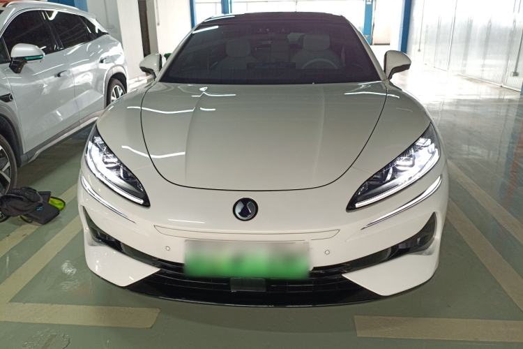 Used Denza Z9GT 2024 1100 Four-Wheel Drive Max Edition Front