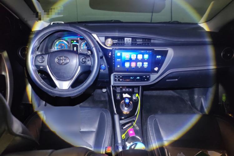 Used Toyota Corolla 2017 Revised Dual-Engine 1.8L E-CVT Elite Edition Center Console