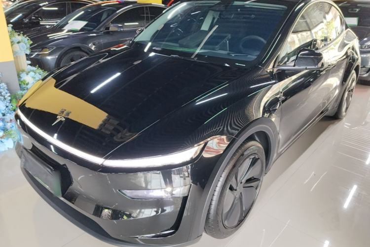 Used Tesla Model Y 2025 Rear-Wheel-Drive Version Guazi used car, China used car export, Used car for sale, Used cars, Cheapest cars for sale