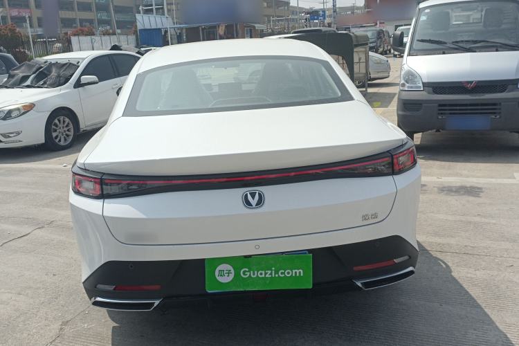 Used CHANGAN Eado 2025 Blue Whale 1.5T 500Bar Prestige Model
