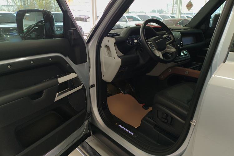 Used Land Rover Defender 2022 110 P400 X-DYNAMIC HSE