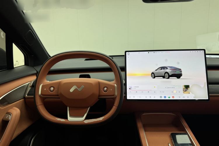 Used ONVO L60 2025 Model—60 kWh Rear-Wheel-Drive Version Steering Wheel