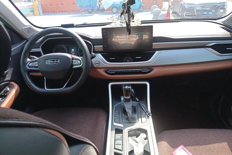 Used Geely Auto Vision X6 2020 1.4T CVT Luxury Edition