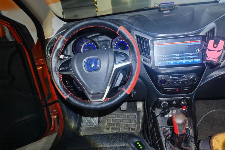 Used CHANGAN CS15 2016 1.5L Manual Fashion Edition
