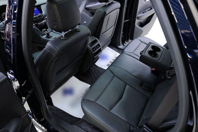 Used Cadillac XT5 2021 2.0T Four-Wheel Drive Premium Edition Interior 10