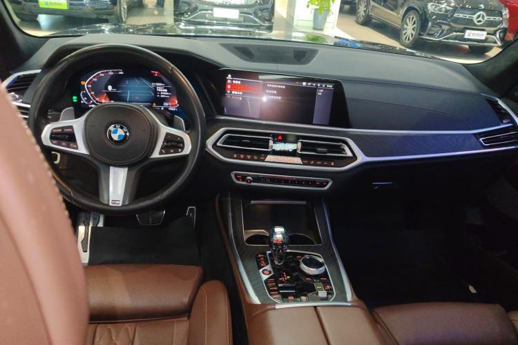 Used BMW X7 2020 xDrive40i Luxury M Sport Package