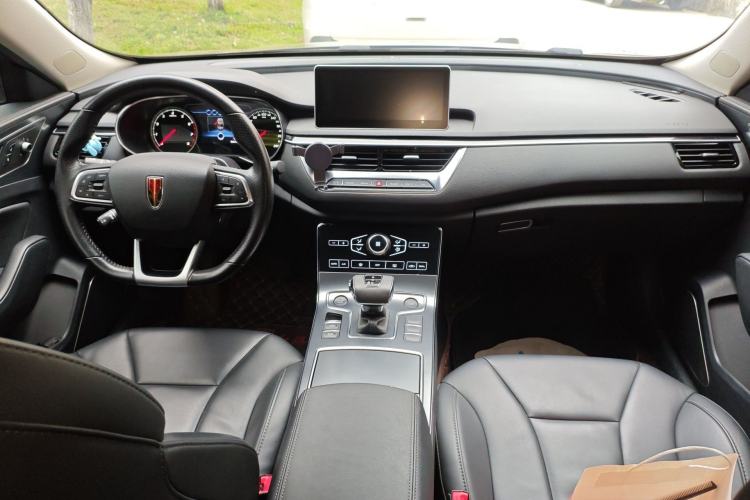 Used Hongqi H5 2020 1.8T Automatic ZhiLian QiYun Edition Center Console