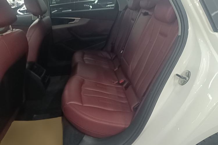 Used Audi A4L 2018 30th Anniversary Edition 30 TFSI Ambition Model Left Rear Seat