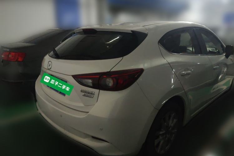 Used Mazda 3 Axela 2019 Cloud-Control Edition Hatchback 1.5L Automatic Comfort Model China VI Standard