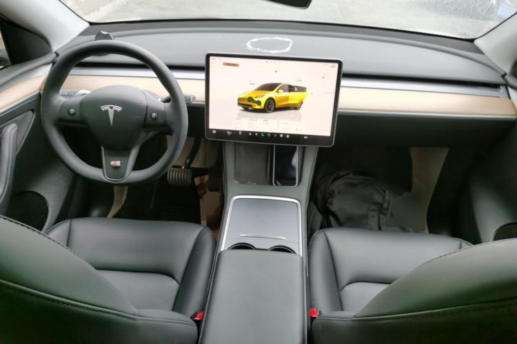 Used Tesla Model Y 2022 Rear-Wheel-Drive Version
