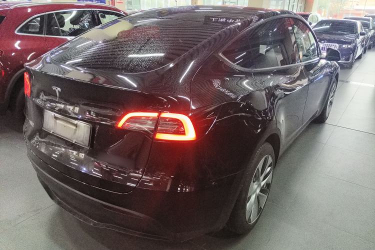 Used Tesla Model Y 2022 Rear-Wheel-Drive Version