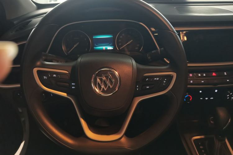 Used Buick GT 2021 Revised Version Flagship 1.5L Automatic Elite Edition Steering Wheel