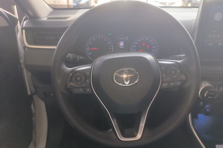 Used Toyota Wildlander 2020 2.0L CVT Two-Wheel Drive Luxury Edition
