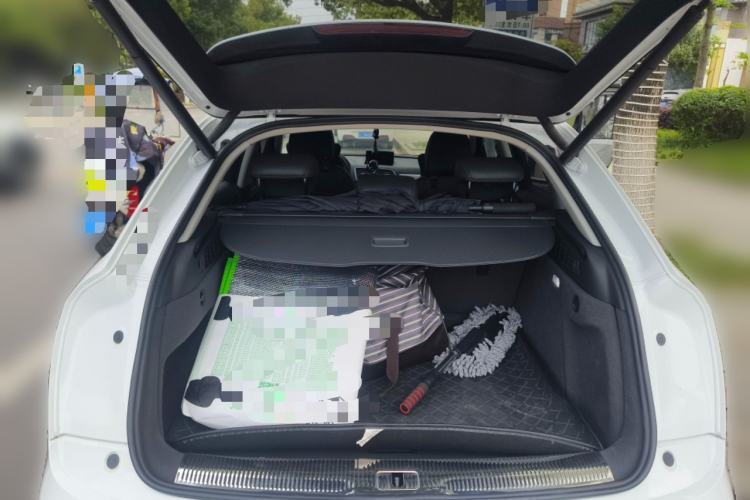 Used Audi Q3 2018 30 TFSI Fashion Edition Collector's Version Trunk