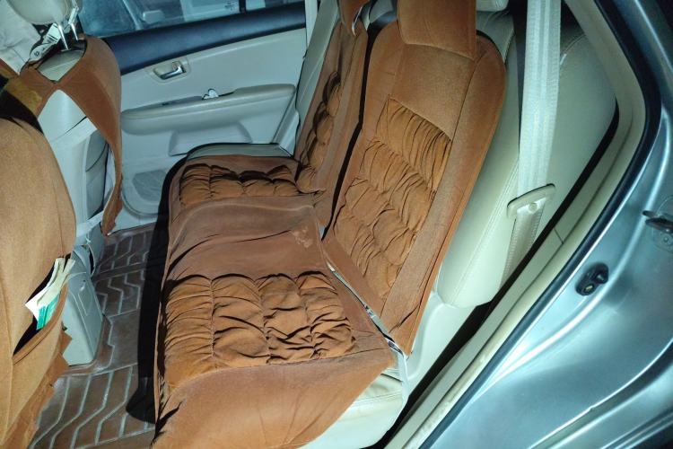 Used BYD S6 2011 2.0L Manual Luxury Version