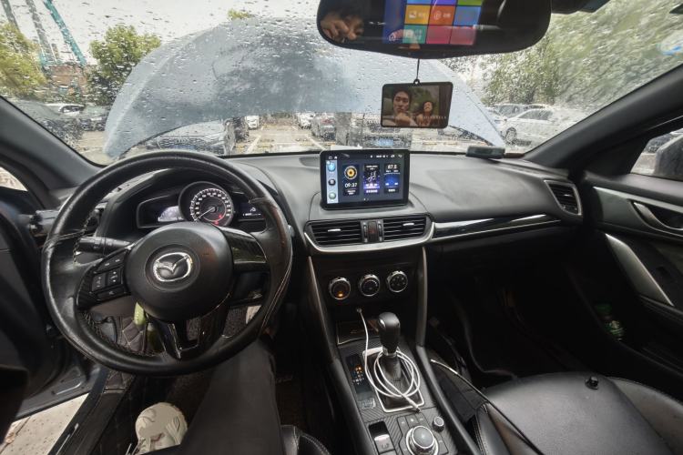 Used Mazda CX-4 2016 2.0L Automatic 2WD Blue Sky Dynamic Edition
