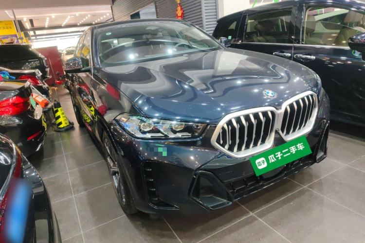 Used BMW X6 2023 xDrive40i M Sport Package Exterior 1