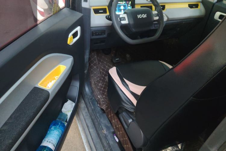 Used Chery QQ Ice Cream 2022 120km Conical Shape Lithium Iron Phosphate