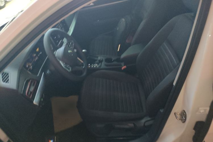 Used Volkswagen Lavida 2024 300TSI DSG Starry Sky Deluxe Edition Left Front Seat