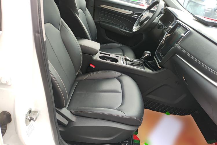 Used Roewe i6 2020 PLUS 1.6L CVT 4G Connected Glory Holographic Edition