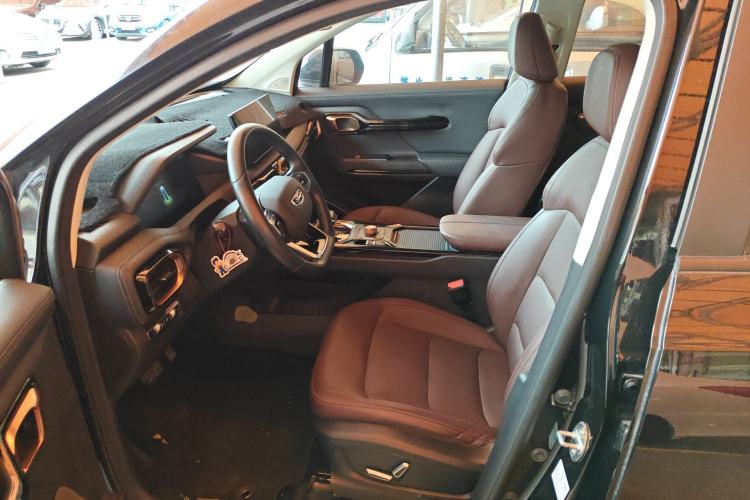 Used Geely Auto Haoyue 2022 1.8TD DCT Black Gold Limited Edition 7-Seater Left Front Seat