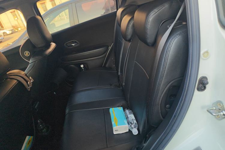 Used Honda Vezel 2017 1.8L CVT Front-Wheel Drive Pioneer Edition
