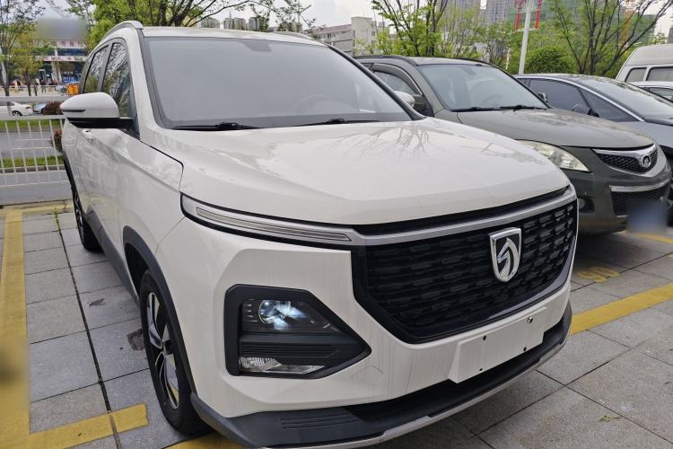 Used Baojun 530 2021 Global Car Anniversary Edition 1.5T Manual Luxury Model 6 Seats Exterior 1