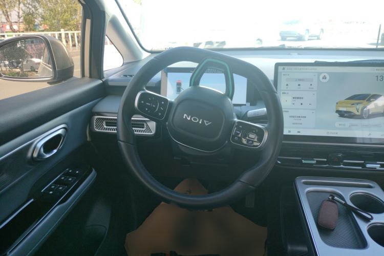 Used AION Y 2023 Plus 610 Smart Edition Ternary Lithium Steering Wheel