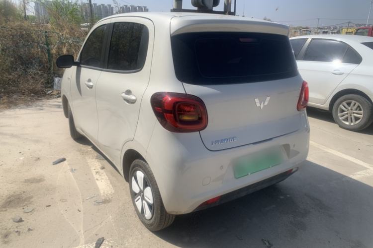 Used Wuling Hongguang MINIEV 2025 Four-Door Version Advanced Edition Exterior 2