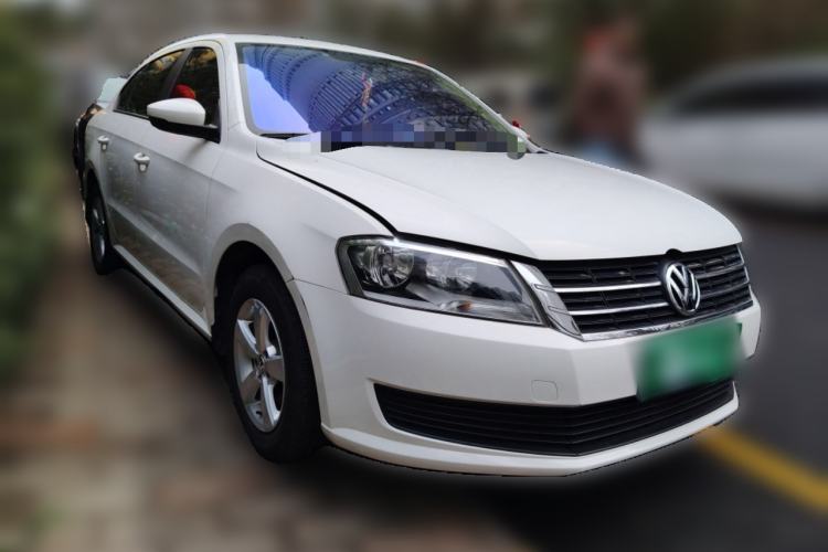 Used Volkswagen Lavida 2013 Revised Classic 1.6L Automatic Fashion Edition