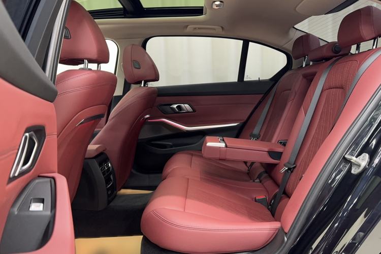 Used BMW i3 2024 eDrive 35 L Left Rear Seat