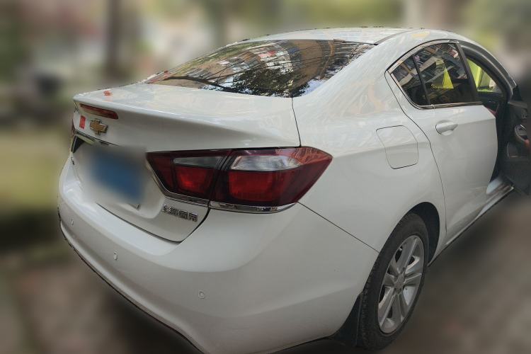 Used Chevrolet Cruze 2016 1.5L Automatic Stylish Sunroof Version
