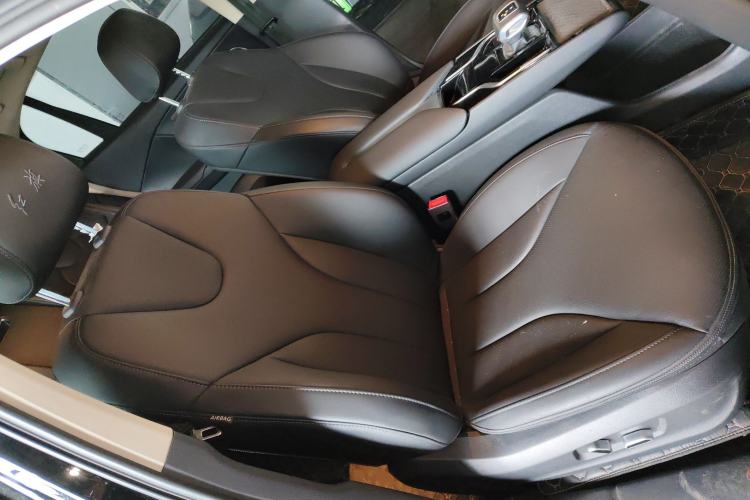 Used Hongqi E-QM5 2023 Revised Version Basic Travel Edition
