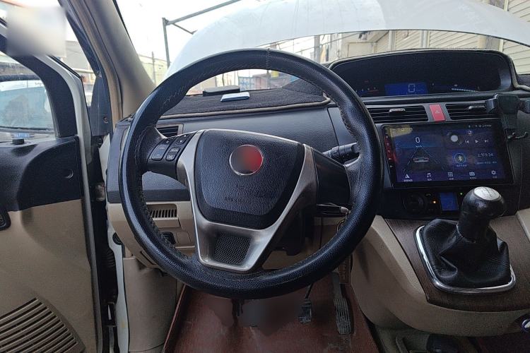 Used FORTHING Joyear SUV 2012 1.6L Luxury Model