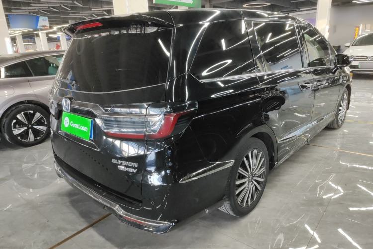 Used Honda Elysion 2022 2.0L eHEV Luxury First Edition
