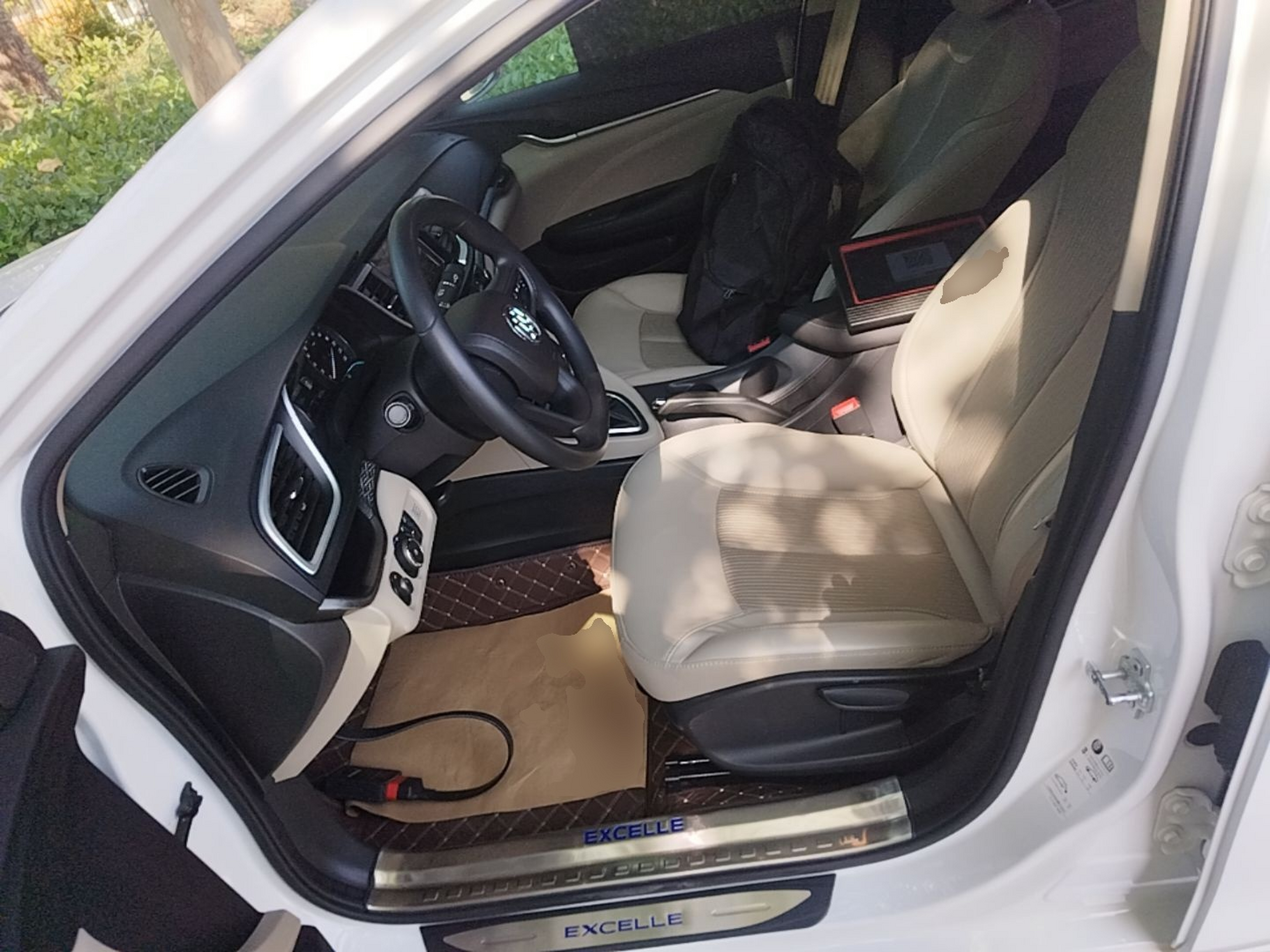 Avant de la voiture