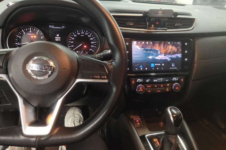 Used Nissan Qashqai 2022 2.0L CVT XV Smart Enjoyment Version
