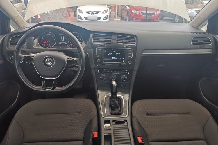 Used Volkswagen Golf 2016 230TSI Automatic Comfort Version