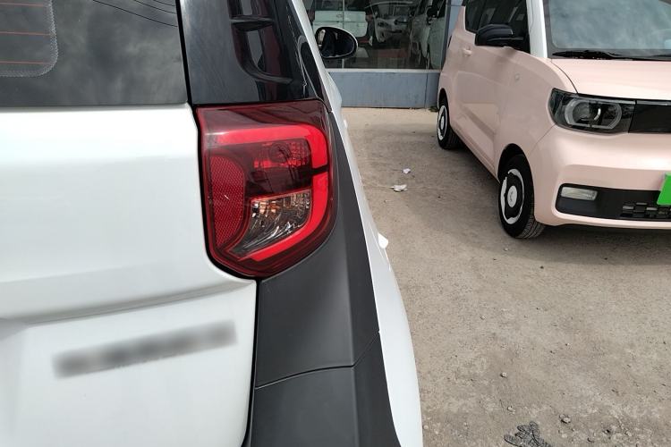 Used Chery Little Ant 2022 Sweet Pink Edition Half-Sugar Version Lithium Iron Phosphate 29.2 kWh 30 kW 301 km Right Rear Taillight