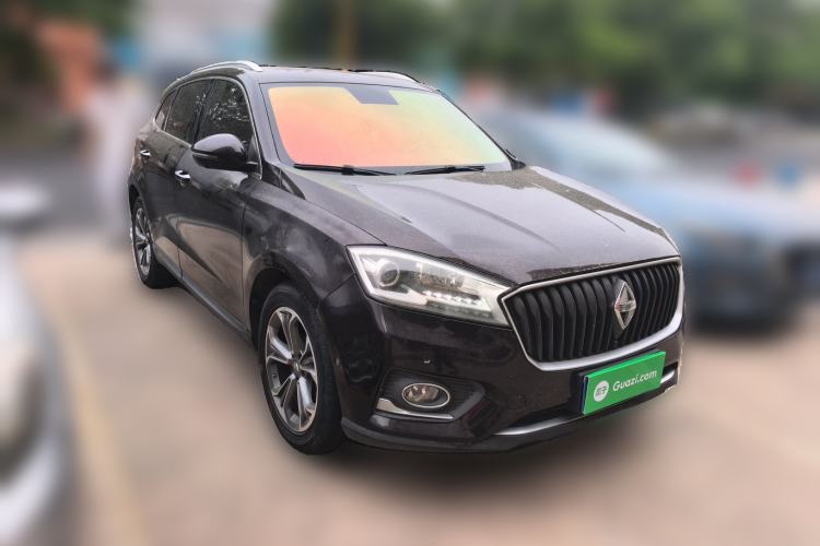 Used BORGWARD BX7 2018 28T Four-Wheel Drive Flagship Version 5 Seats China V Emission Standard Front Right 45 Deg