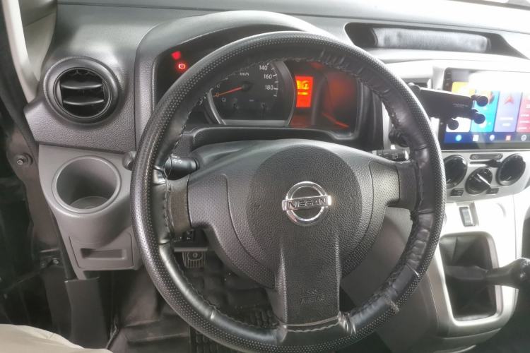 Used Nissan NV200 2013 1.6L Luxury Model China IV Standard Steering Wheel