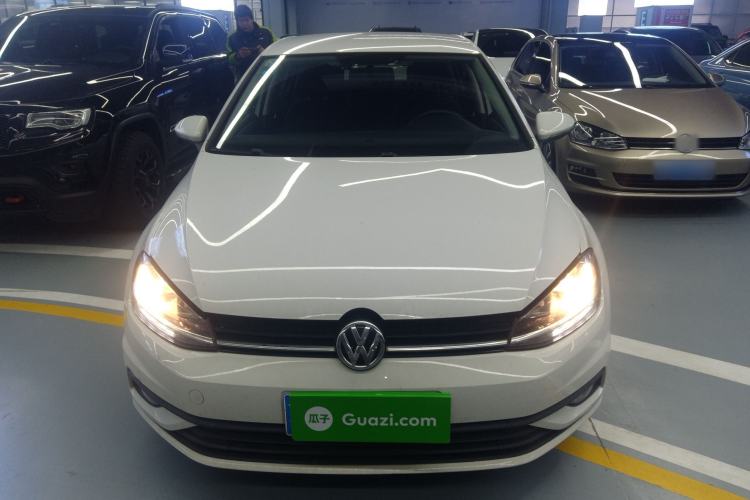 Used Volkswagen Golf 2018 1.6L Automatic Fashion Model
